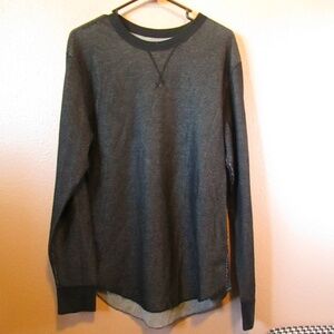 Hanes Reversible Black/White Sweatshirt